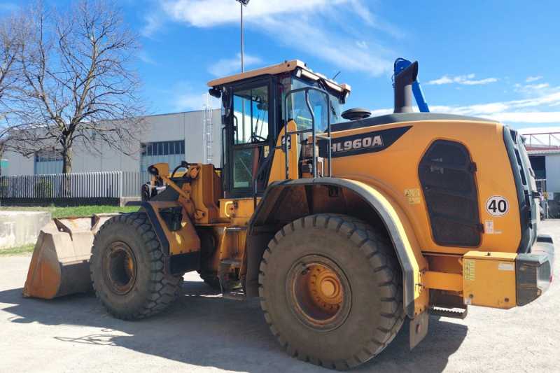 OmecoHub - Immagine HYUNDAI HL960A